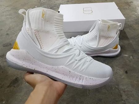 stephen curry shoes high cut